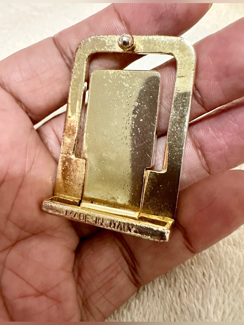 Vintage Gold S Logo 1